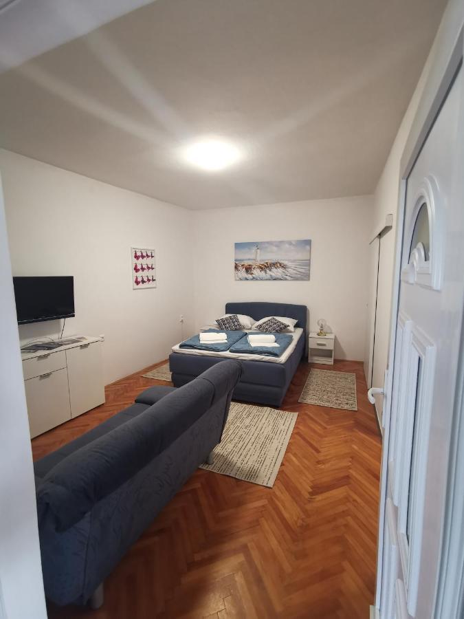 Apartment Dario Novi Vinodolski Exterior foto